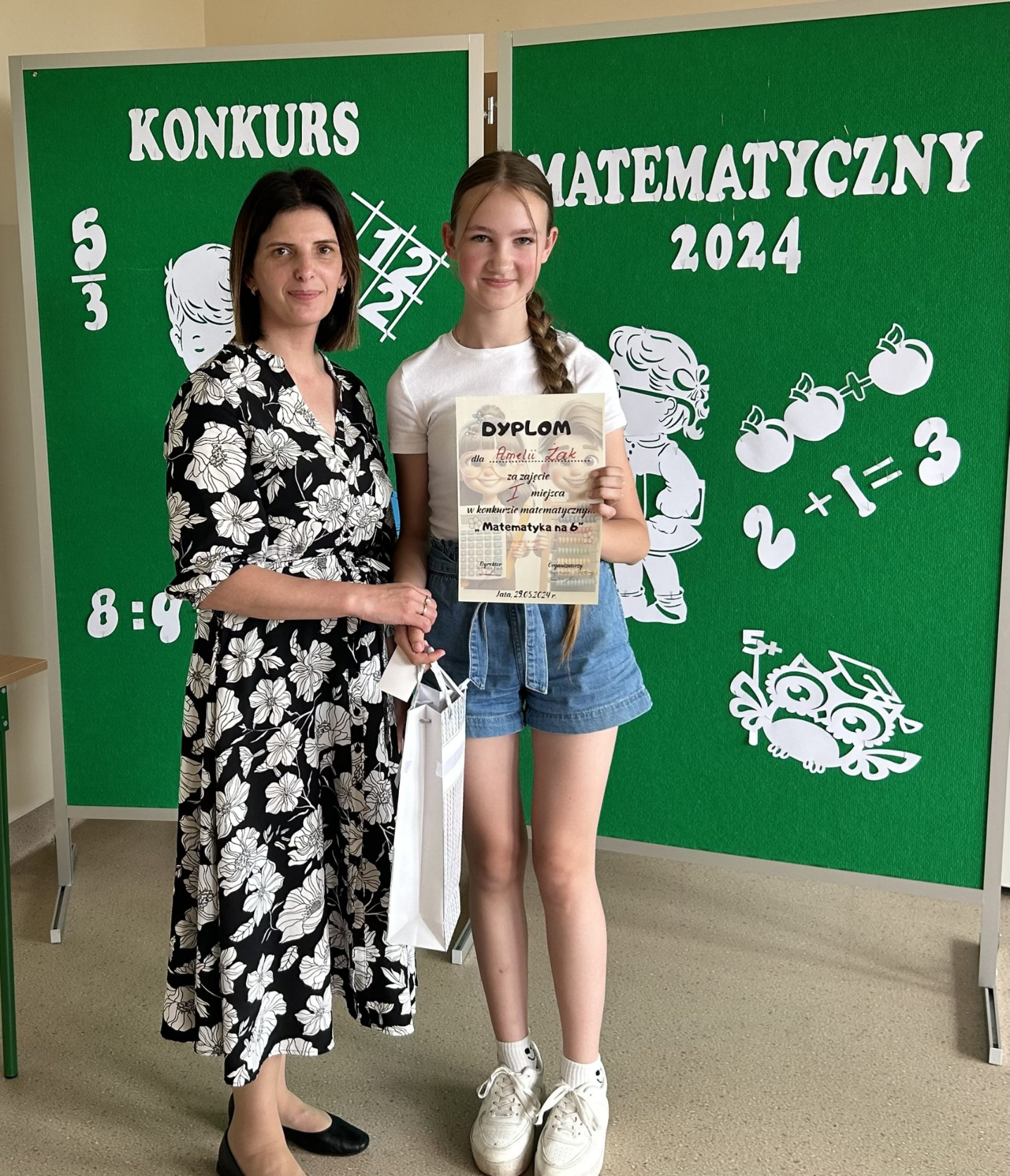 Hdimg1cddcb1bd4dc45345a59981372ee36