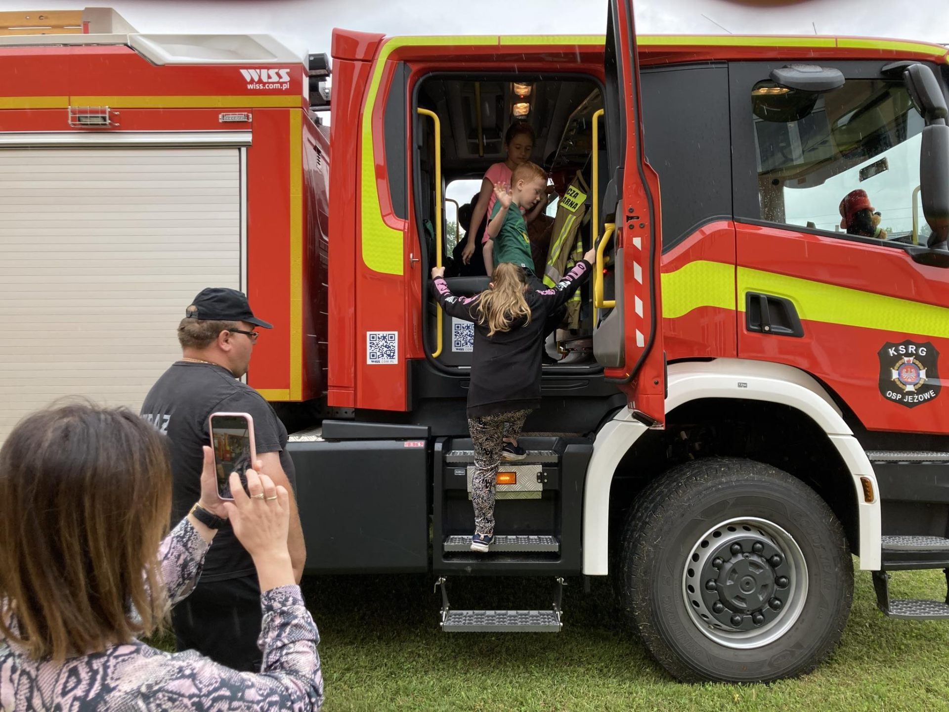 Hdimg93b30d0fe75a146cf6e0713d187819