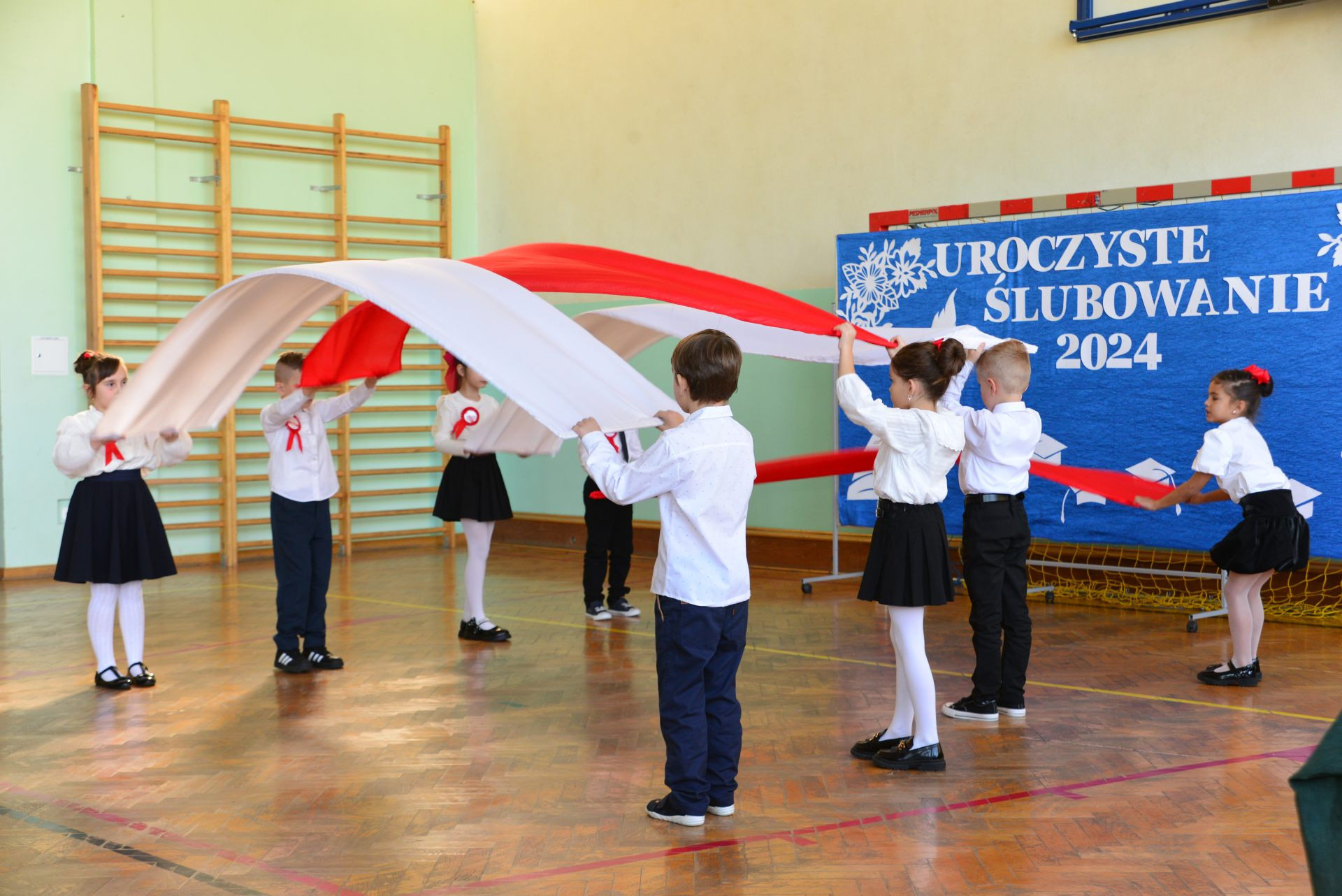 Hdimg0f61729d6ce4433e6caf4fe09ed658