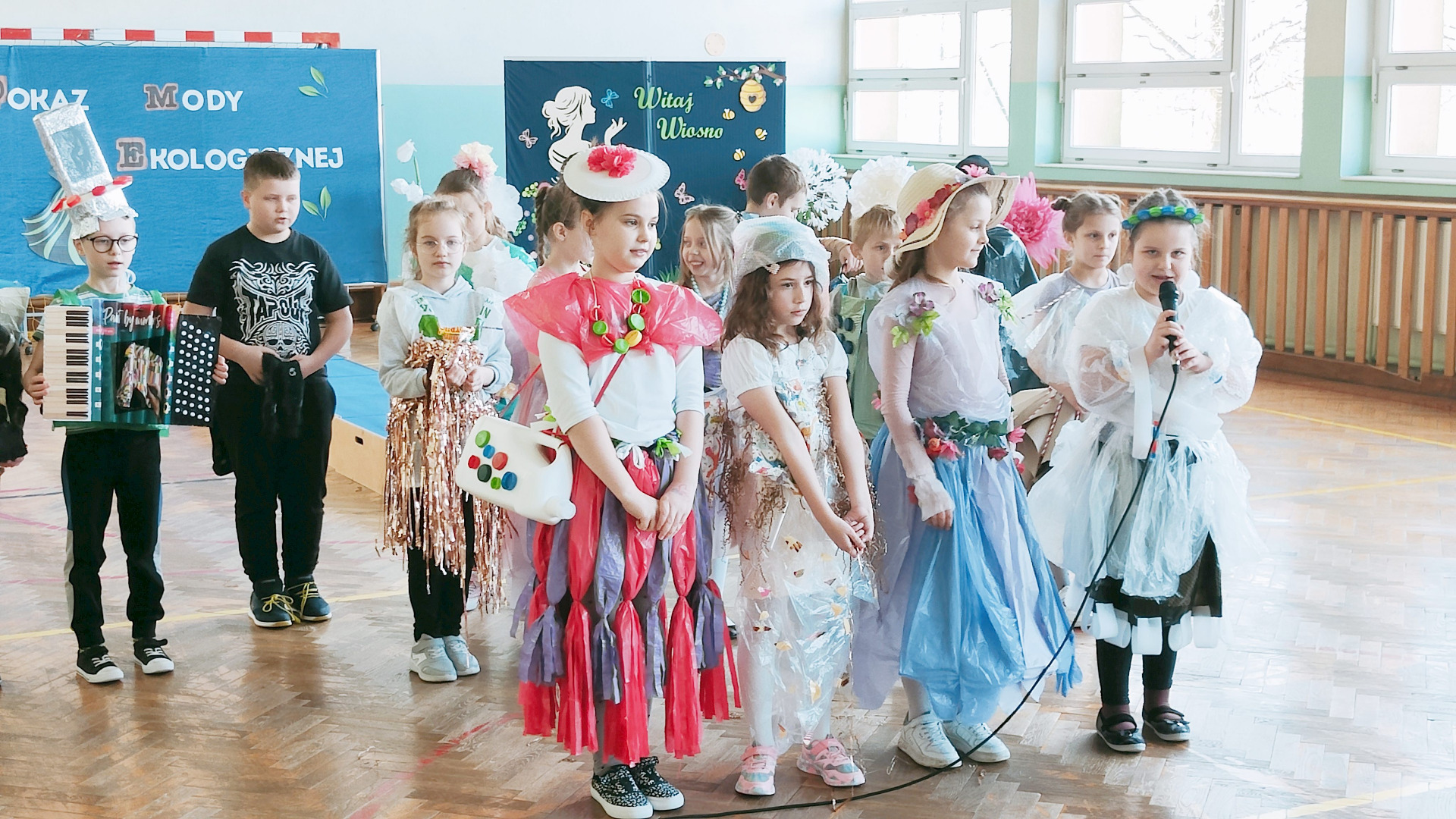 Hdimg9fc6596fa2512f86a6adae5191a899