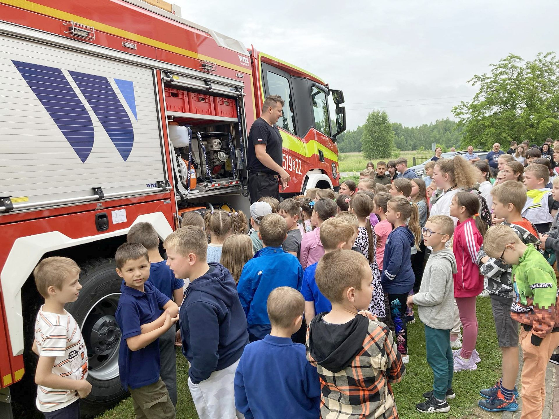 Hdimg79f15024294d5b0257111c7fd5eed4