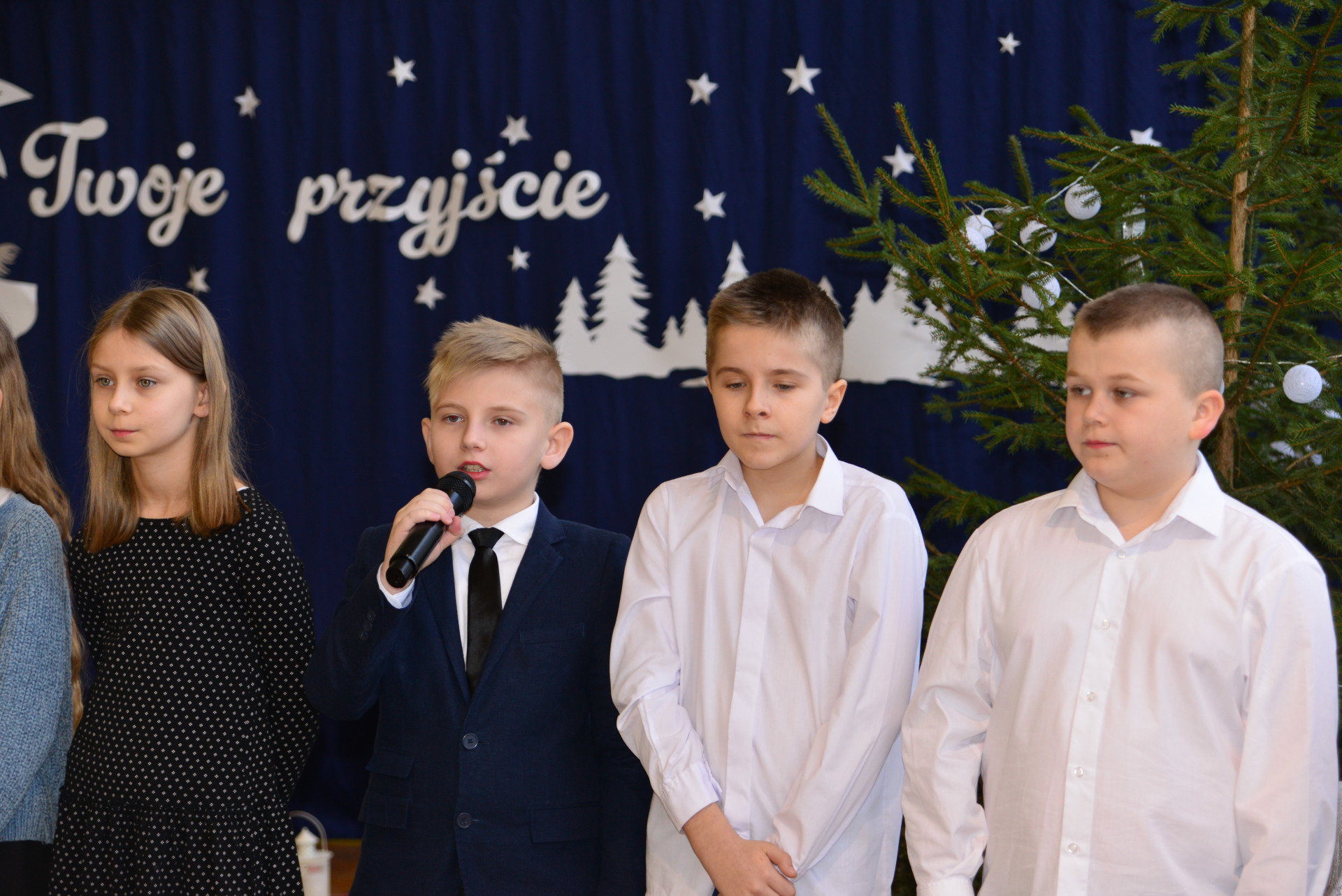 Hdimg2c82f4bc95f19b69a243db5cf9d941