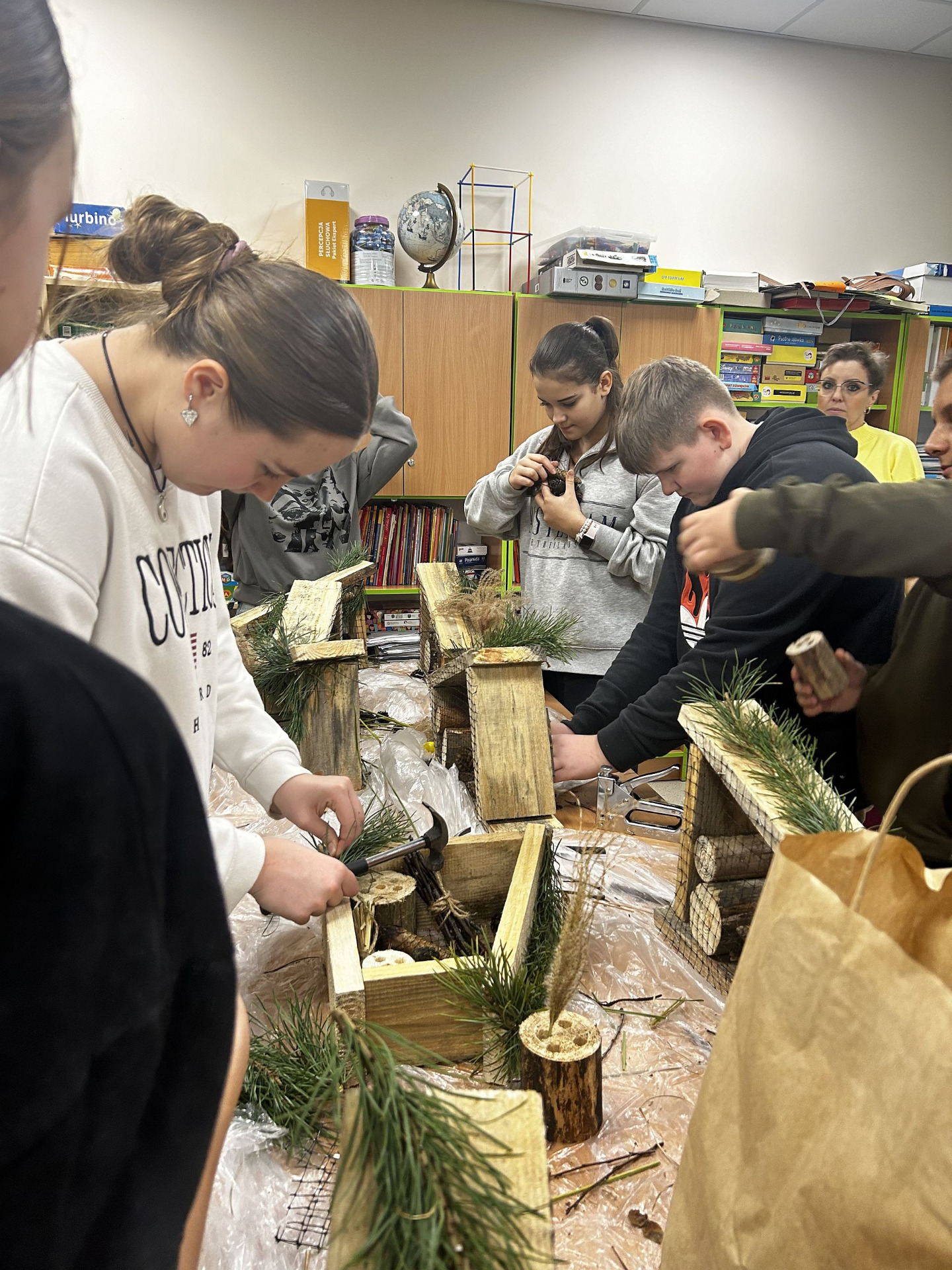 Hdimg0bee0d6917462343df30eea662a88d