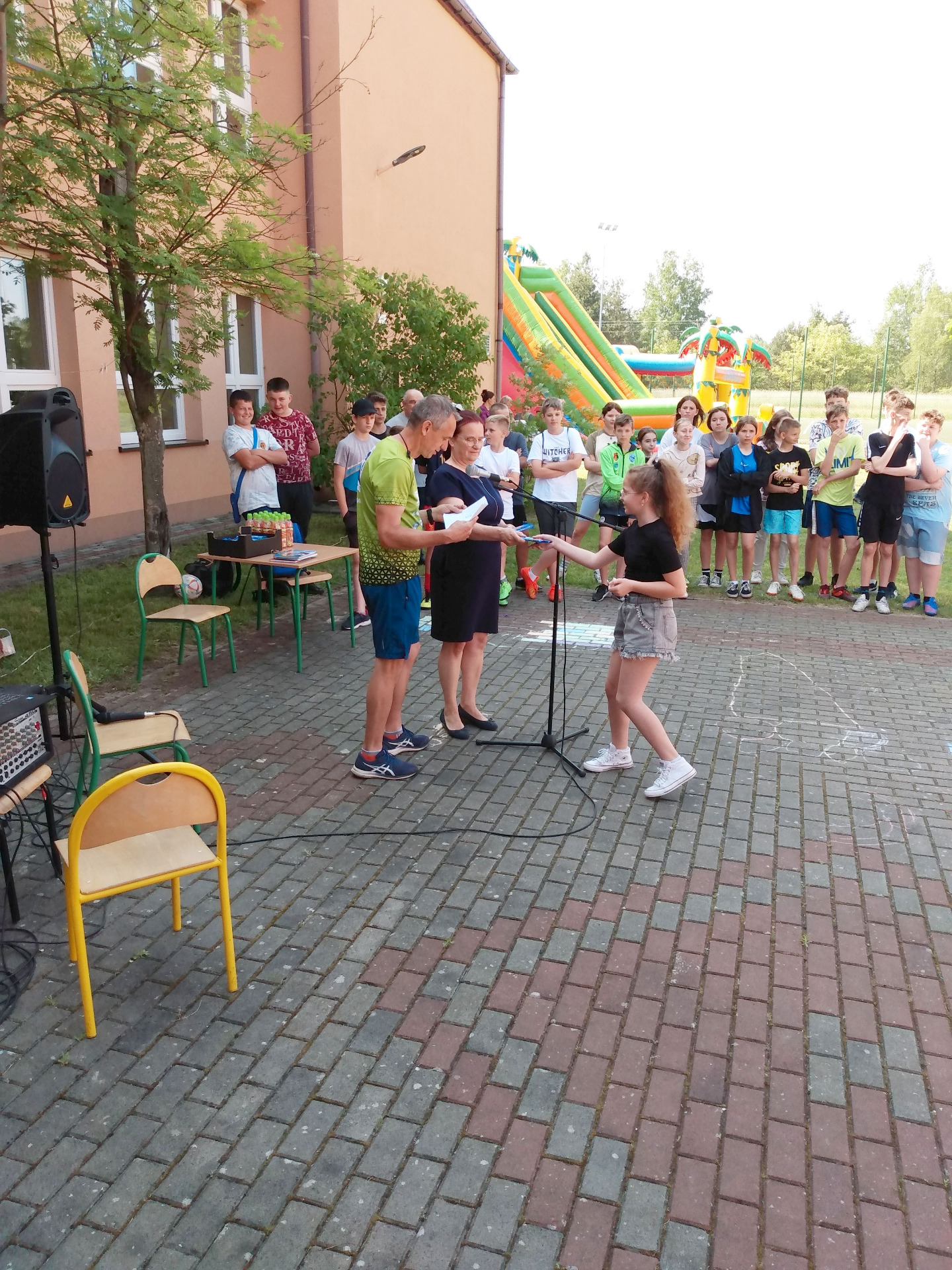 Hdimg43ceca296ad3c094e570efa288e2b0